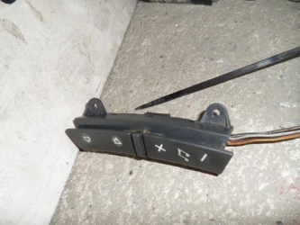 INTERRUPTOR MANDOS VOLANTE IVECO